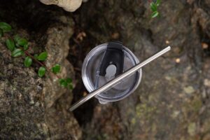 Cestovní termohrnek 500ml uzavíratelný - Rebelka splněných přání - Obrázek 3