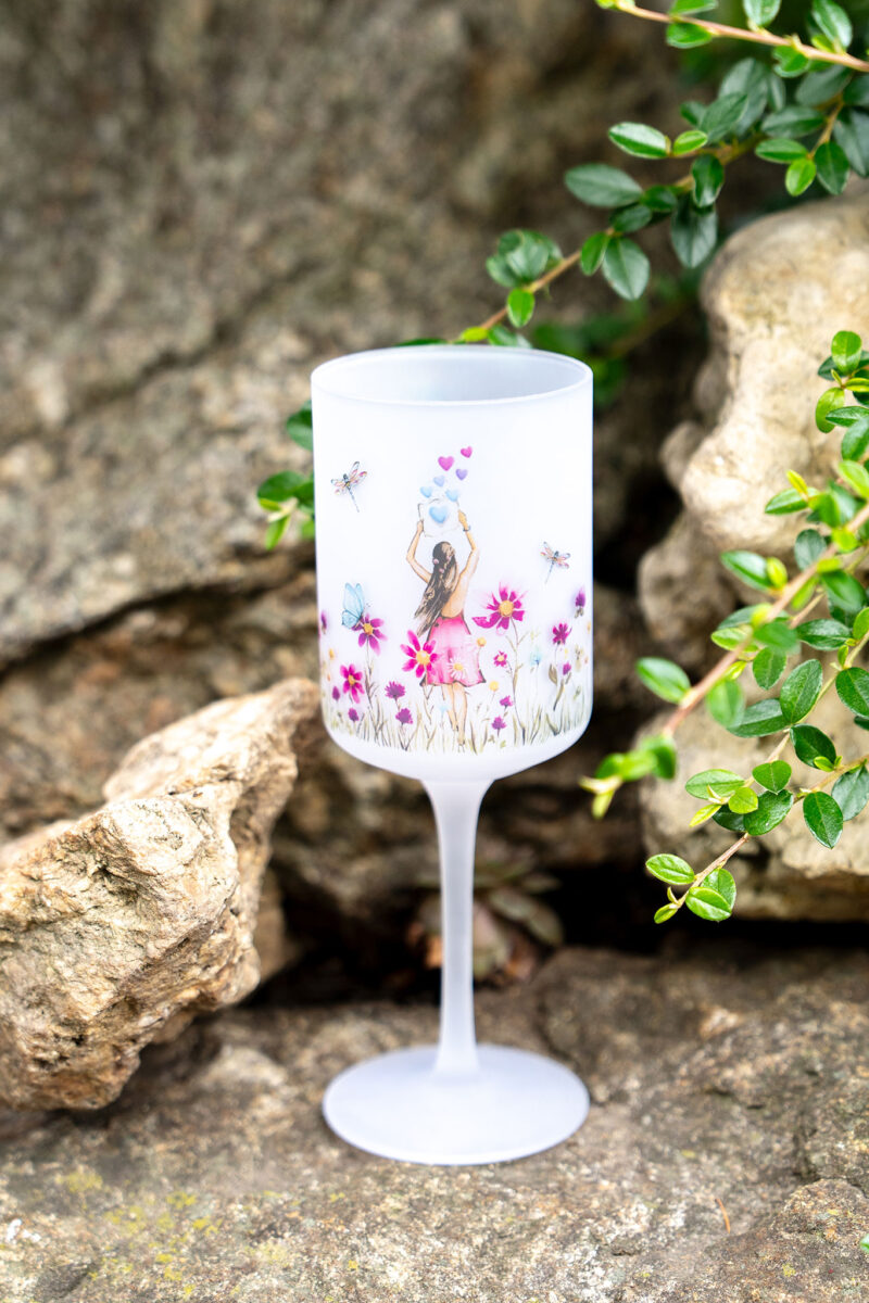 Sklenička na nožce- 275ml - rebelka milující