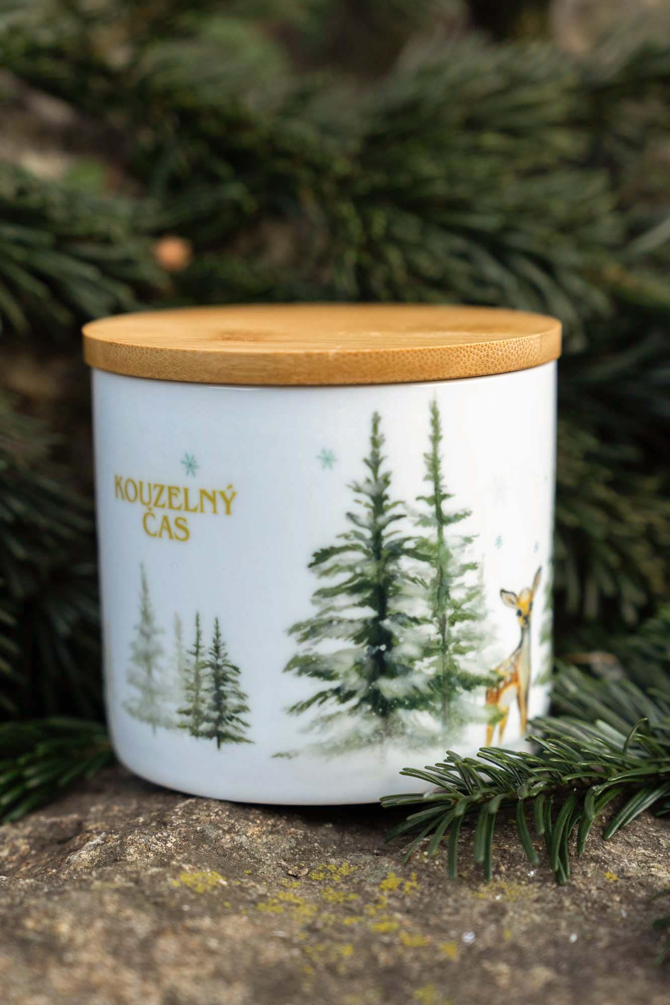 Dárkový set - Kouzlo zimního lesa - svíčka a hrnek 400ml - Kouzelný čas - Obrázek 9