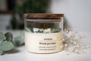 Přírodní sojová svíčka- větší- Kvítek pro štěstí - Obrázek 8