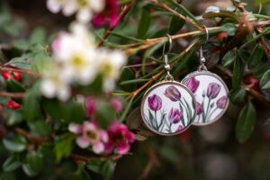 Náušnice Tulipánky z kolekce Tajemství tulipánů - Obrázek 4