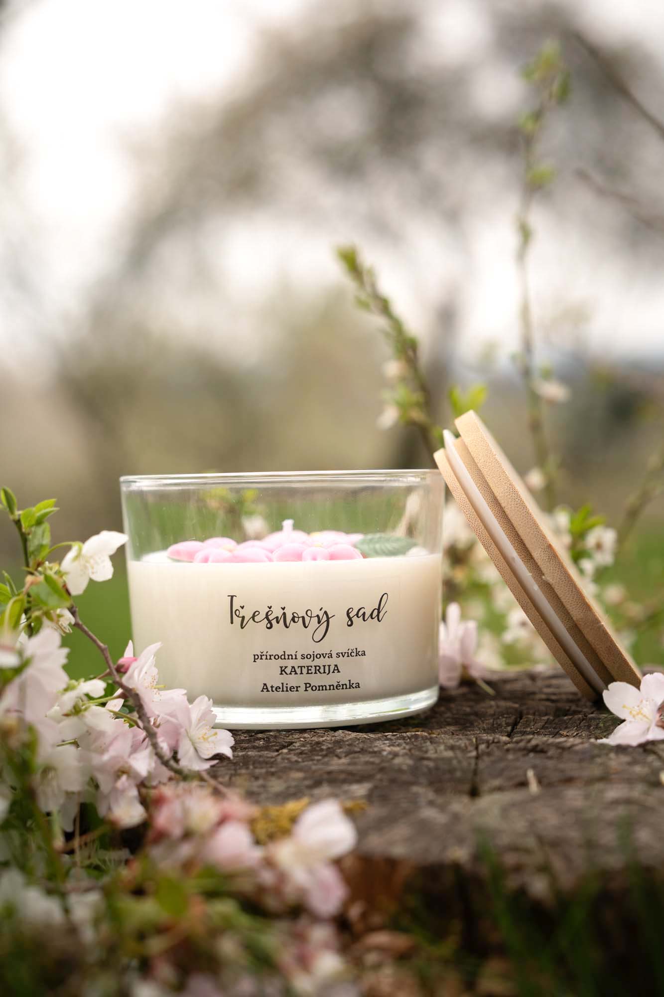 Přírodní sójová svíčka velká – Třešňový sad - Obrázek 5