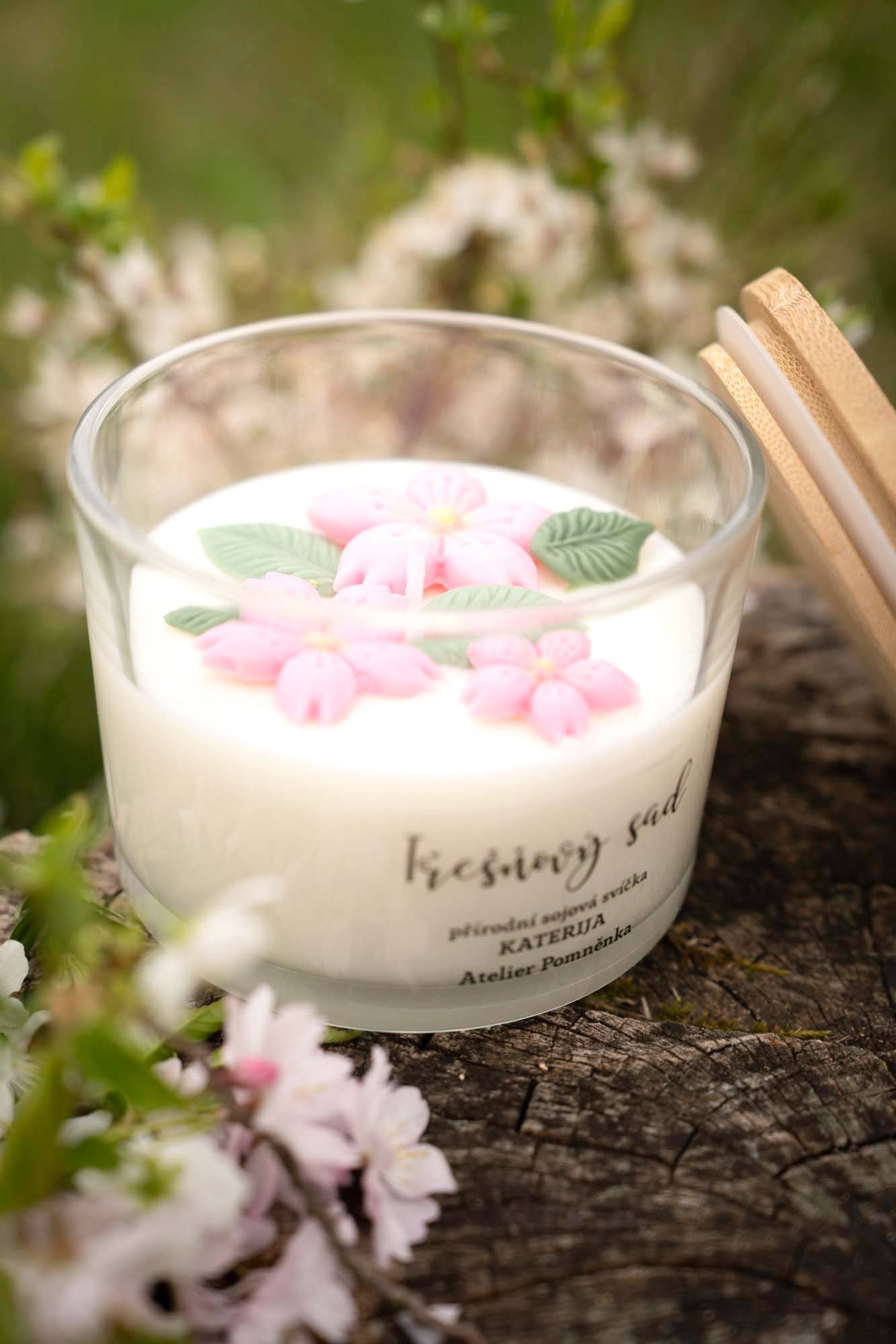 Přírodní sójová svíčka velká – Třešňový sad - Obrázek 6