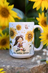 Kafák/čaják 450 ml – Srděnka Slunečnicová – Nas♥at – žiju, tančím, dýchám
