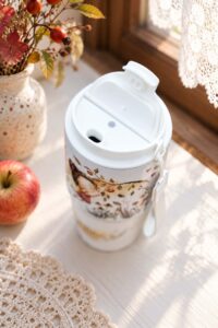 Cestovní termohrnek s uzavíratelným víčkem 600 ml - Srděnka v srdci podzimu- Letím, mám křídla a sny - Obrázek 7